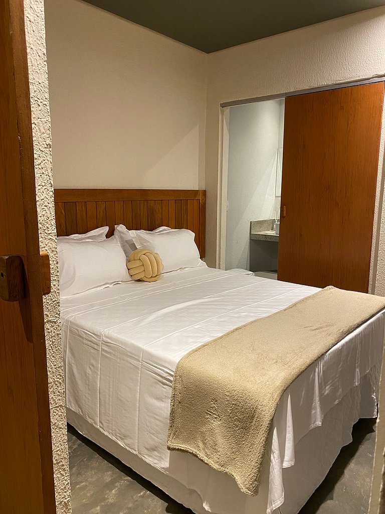 KAHA MAR - AP 2/4 com piscina PRIVATIVA no Patacho