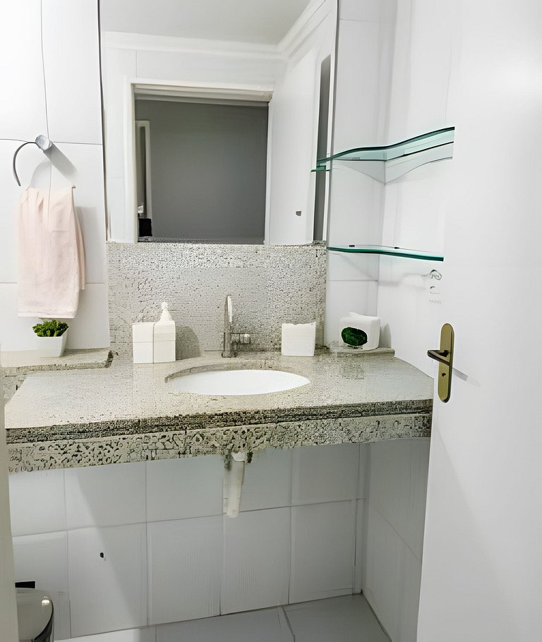 Excelente apartamento no coração da Ponta Verde!